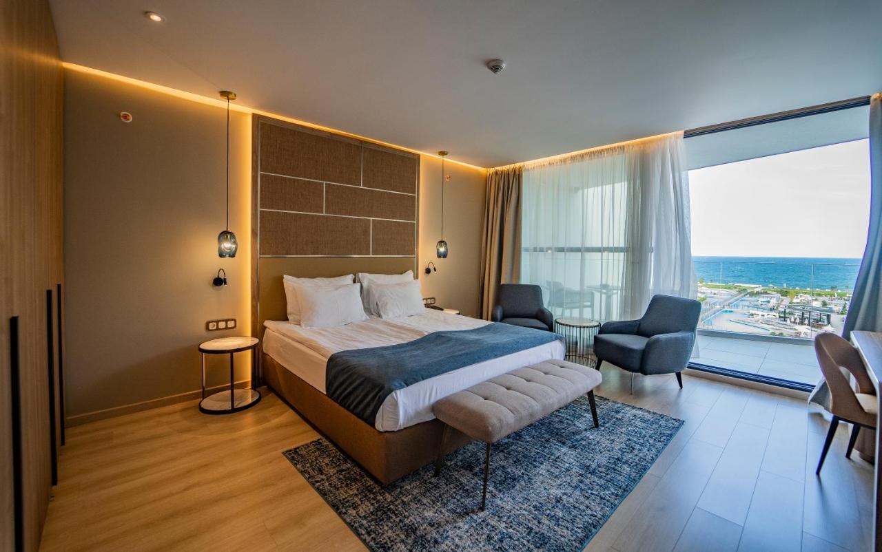Wave Resort Pomorie Bagian luar foto