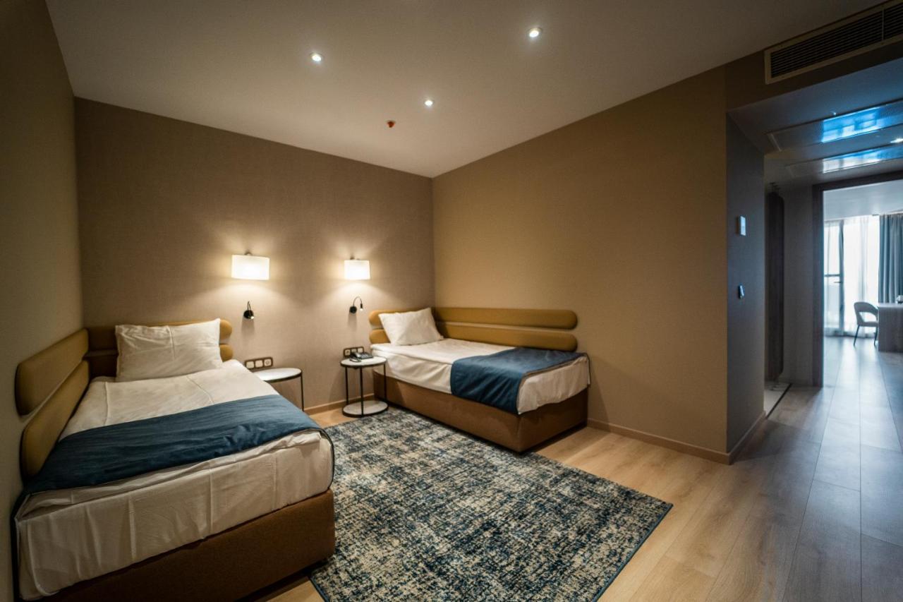 Wave Resort Pomorie Bagian luar foto