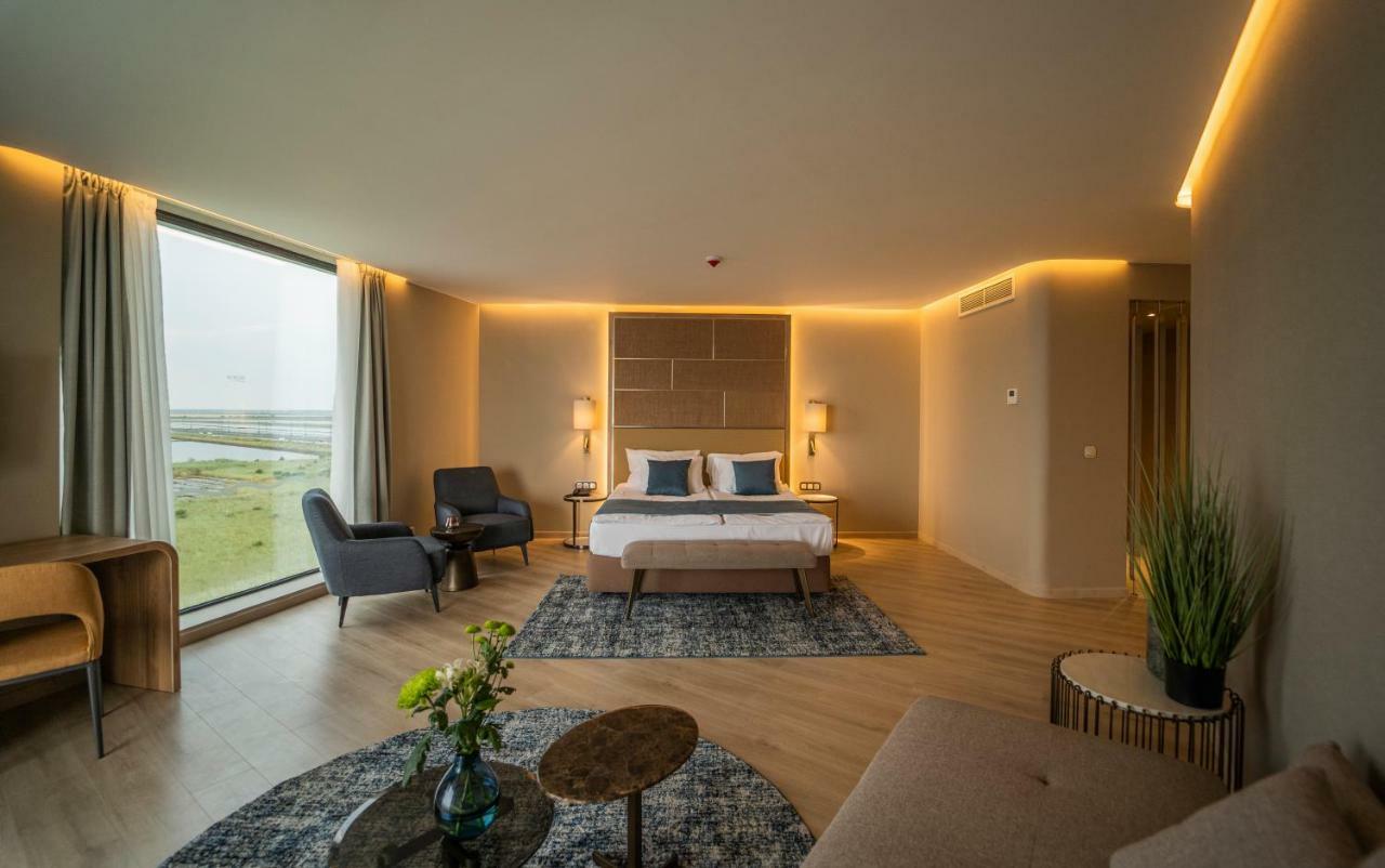 Wave Resort Pomorie Bagian luar foto