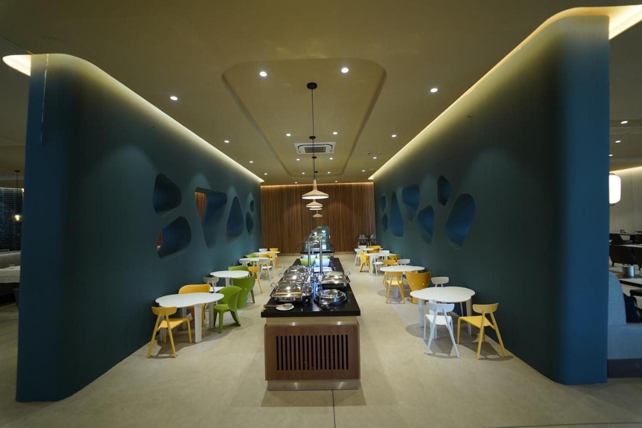 Wave Resort Pomorie Bagian luar foto